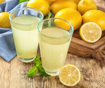 Полезные свойства лимонного сока