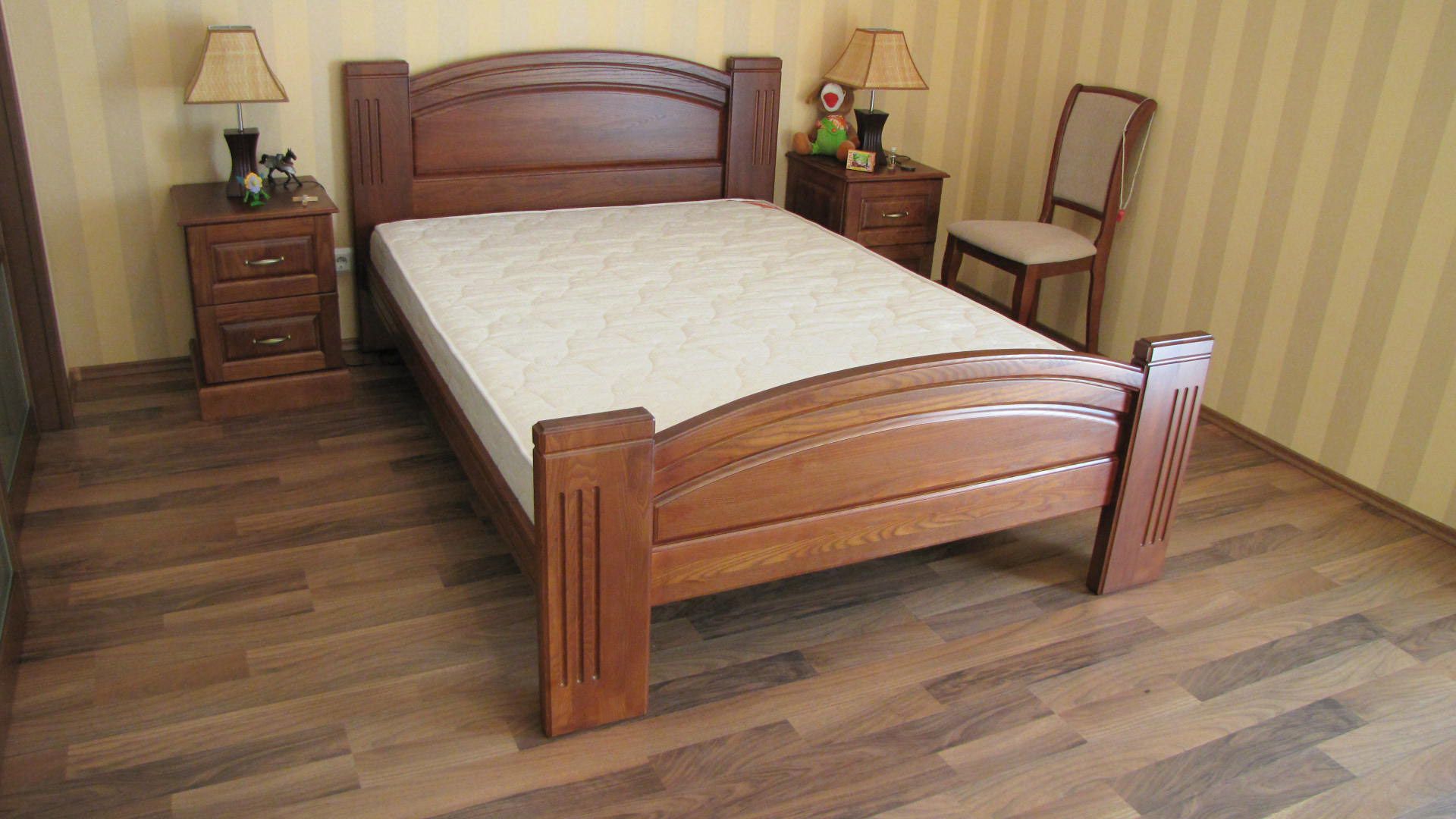 Самодельная деревянная кровать: мастер-класс по изготовлению