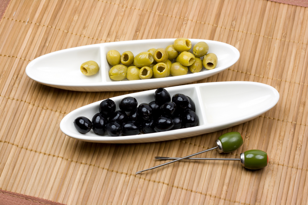 Витамины сохраняются в зеленых оливках